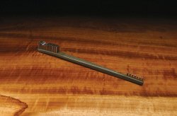 Расческа HARELINE Ultimate Stainless Steel Tearing Dubbing Brush(США)